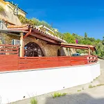 Σπίτι διακοπών Stone With A Terrace Σαν Ρέμο