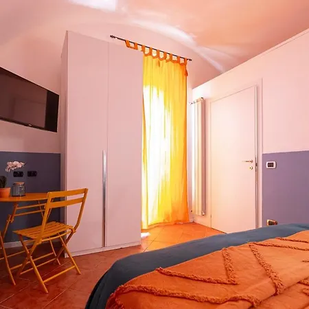 Vakantiehuis Stone With A Terrace *