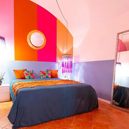 Vakantiehuis Stone With A Terrace